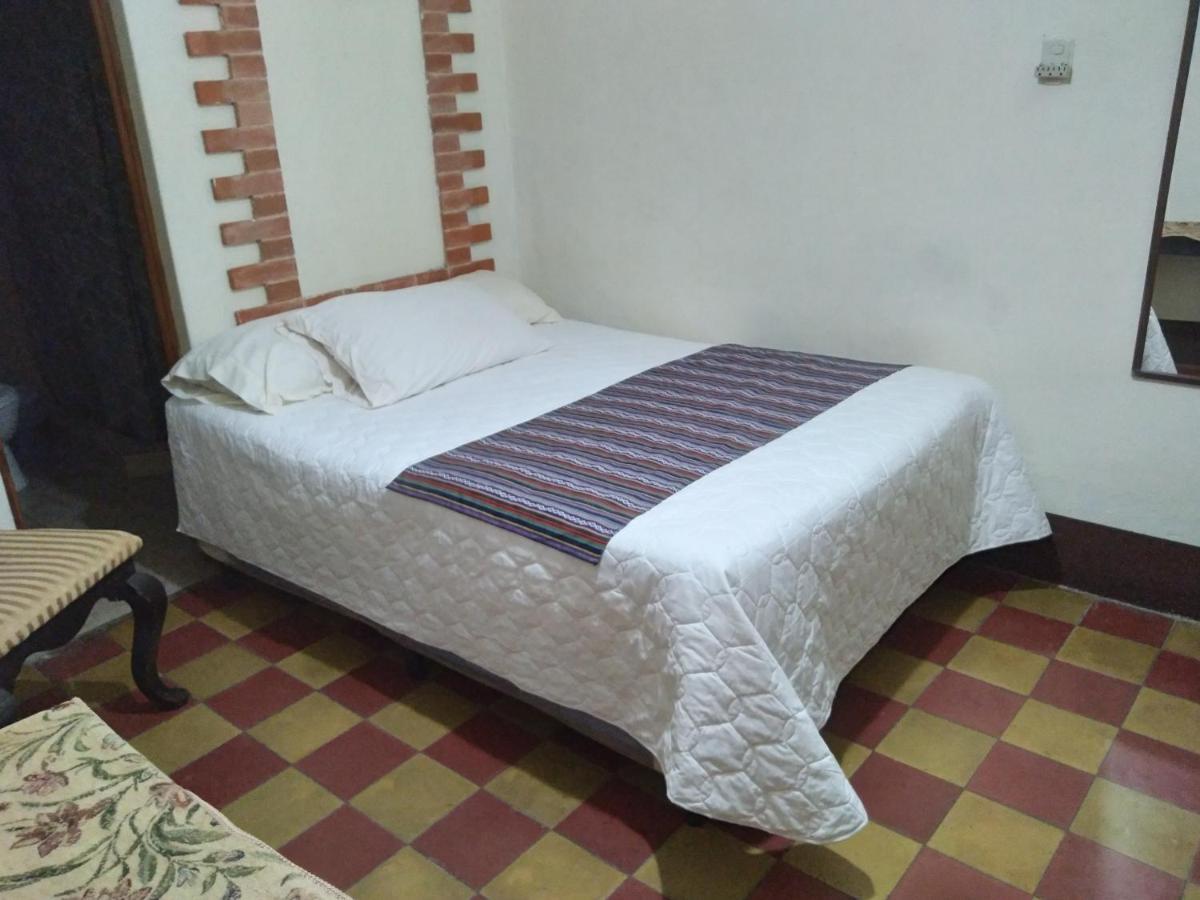 Hotel Acatenango Inn 안티구아 과테말라 외부 사진
