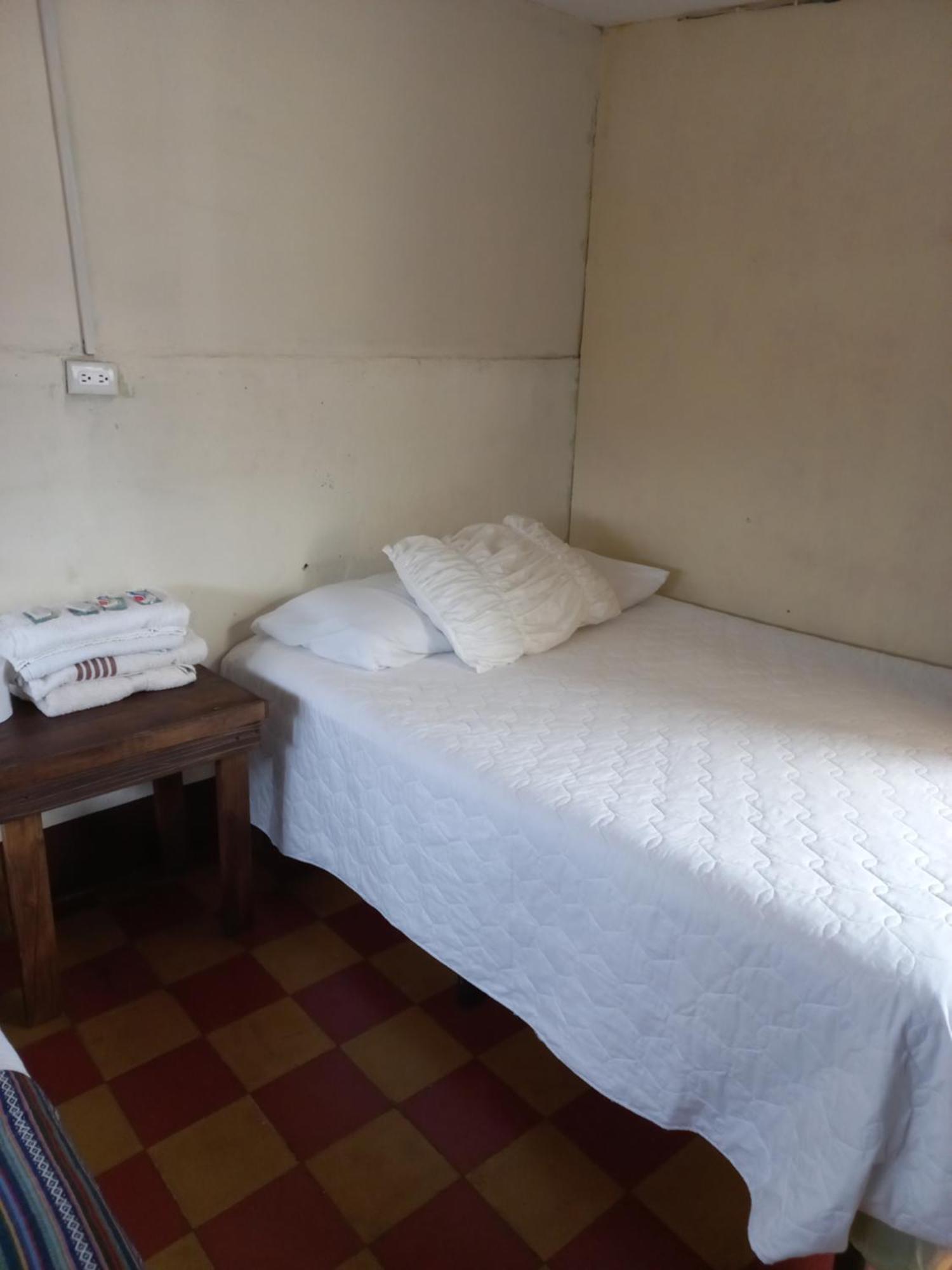 Hotel Acatenango Inn 안티구아 과테말라 외부 사진